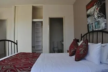 Hotel Rnr Apartments Adelaide